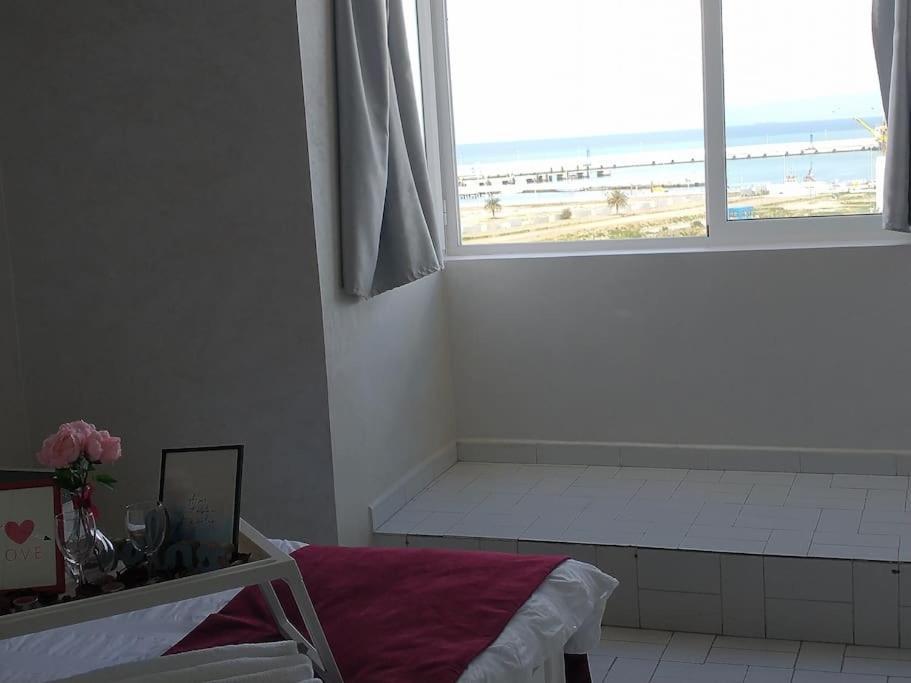 Ocean View Apartment With Airco Танжер Экстерьер фото